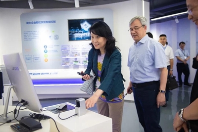 工信部信息技術發展司巡視員李穎一行蒞臨藍卓工業互聯網專題調研，聚焦云計算裝備技術服務